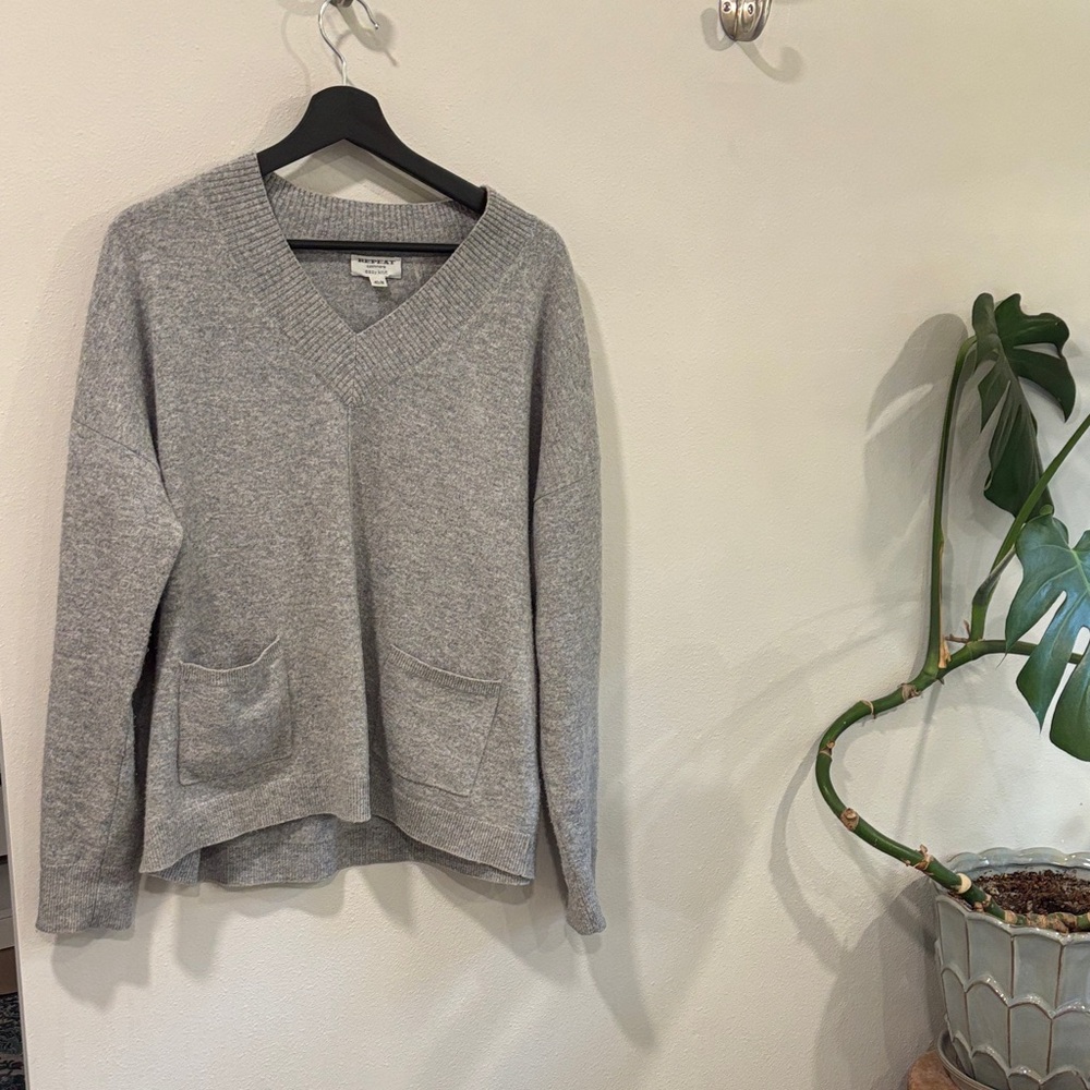Cashmere V-Neck Sweater with Pockets